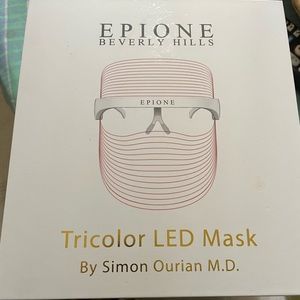 EPIONE Skincare Tricolor LED Mask